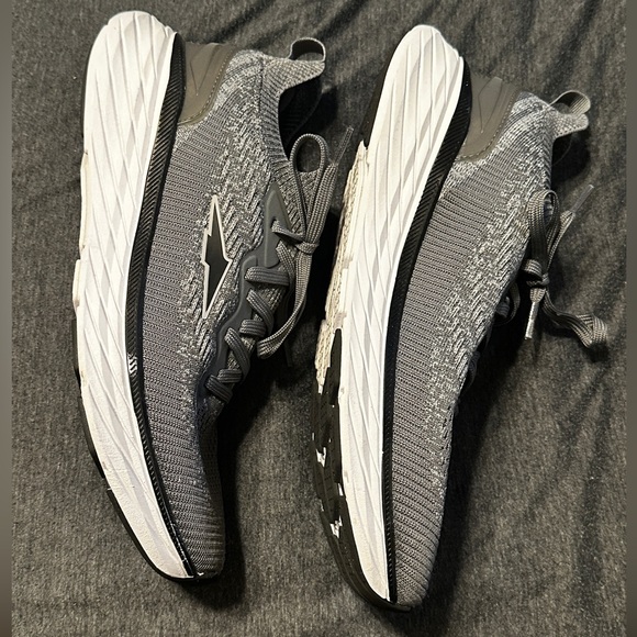 Men’s Avia Slip On w Laces Knit Athletic Sneakers, Gray w Black & White, Sz 11.5 - Picture 3 of 8